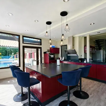 Piscine Et 30 Minutes De Rouen Bosc-Mesnil